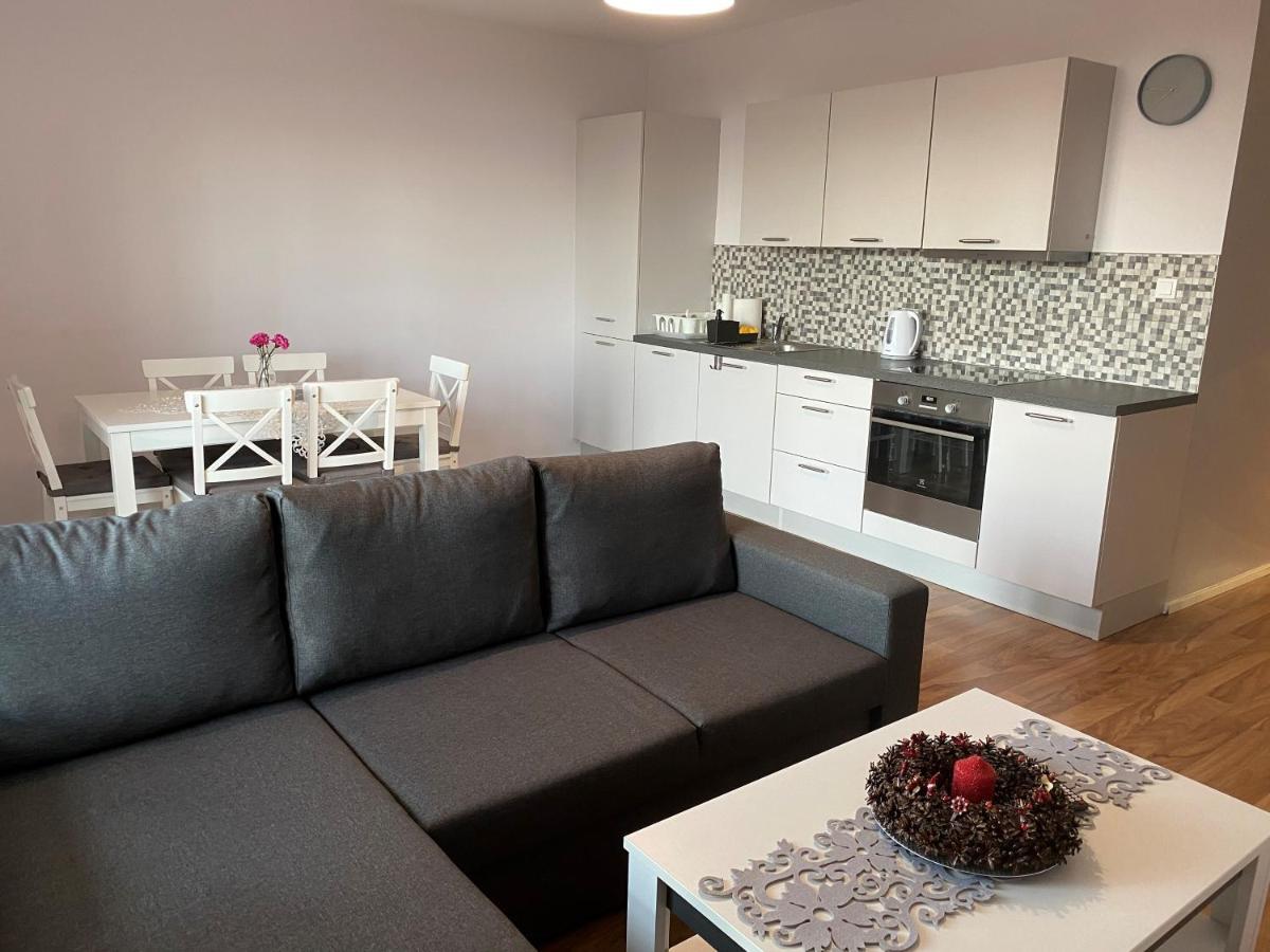 Apartament Wiewiorka Radzyń Exteriör bild